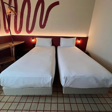 Western Du Phare Hotel