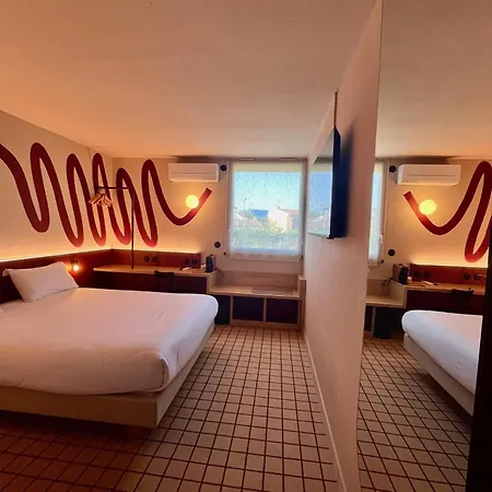 Western Du Phare Hotel 3*