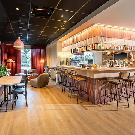 Western Du Phare Hotel