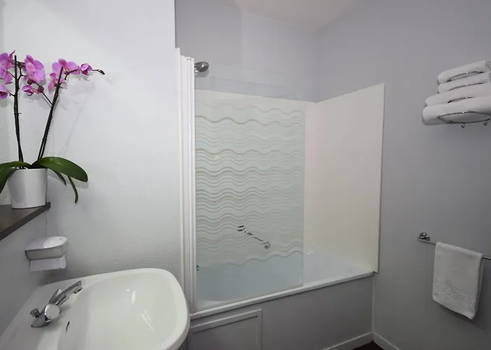 Western Du Phare Hotel Mérignac