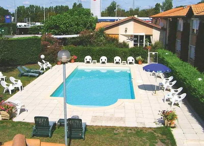 Western Du Phare Hotel 3*